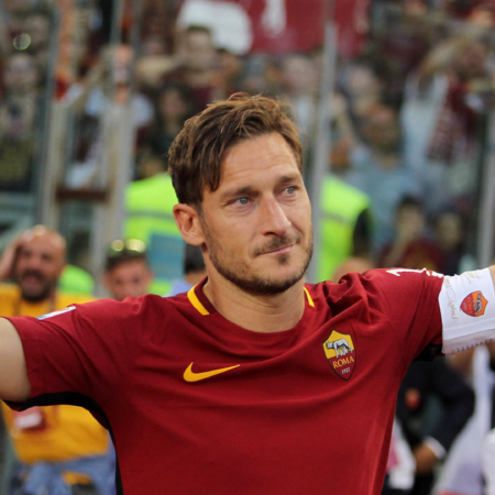 Totti Investigated for “Suspicious” Casino Payments